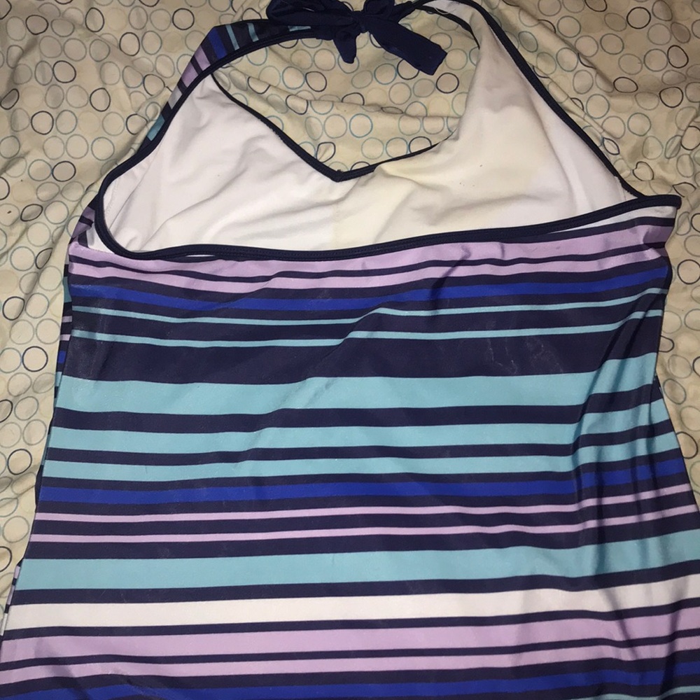 Only worn once tanktini !! Very nice 👍